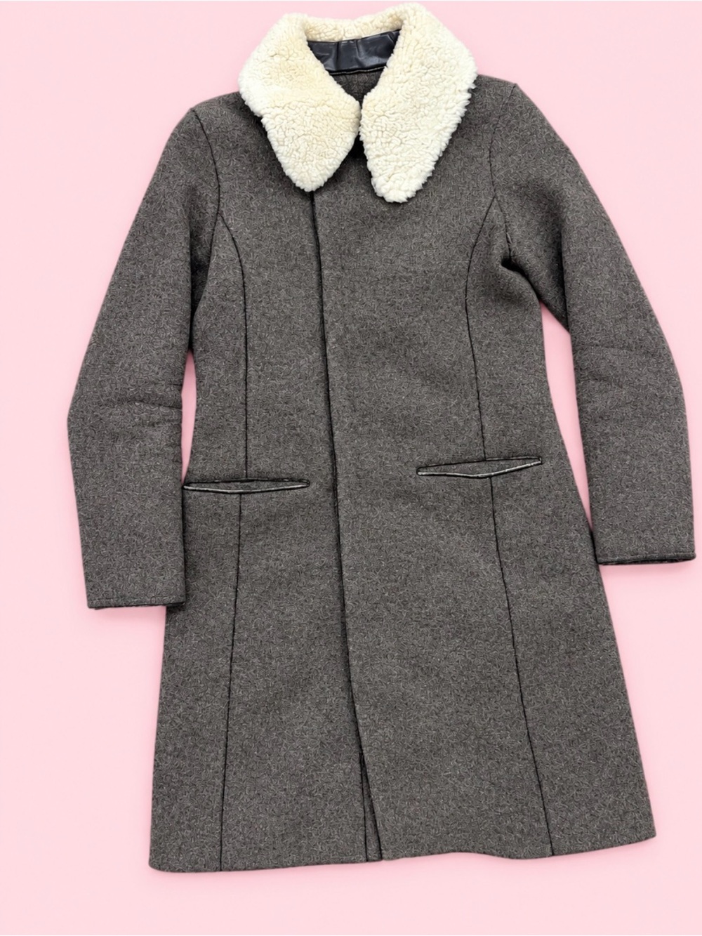 M0851 ( Formerly a rugby North America ) . Made in Canada! Wool and Leather .